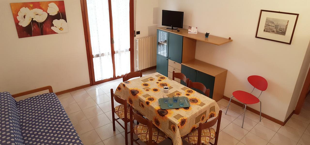 Residence Monaco Appartamenti Rimini Exterior foto