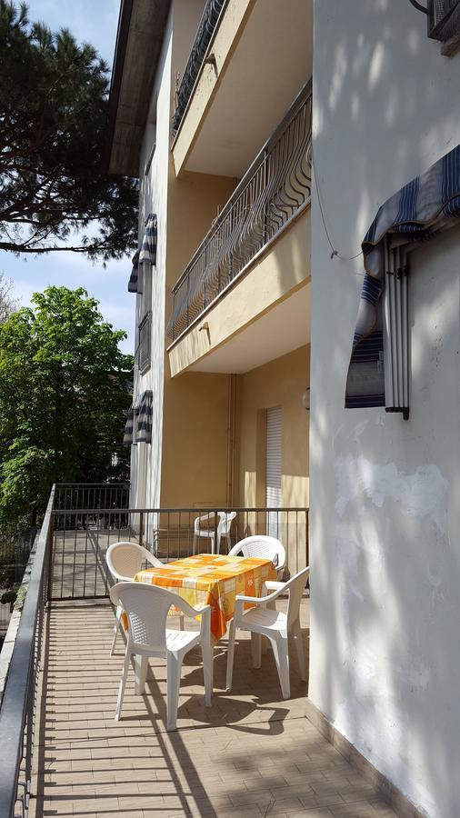 Residence Monaco Appartamenti Rimini Exterior foto
